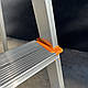 Лестница стремянка односторонняя алюминиевая на 5 ступеней - фото 5 - id-p2086302218