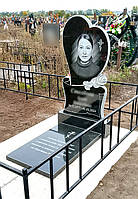 Памятник для женщины в виде сердца 2