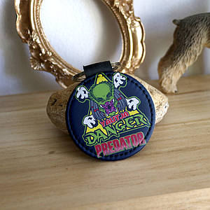 Брелок для ключів Чужий проти Хижака — Alien vs. Predator KR4843