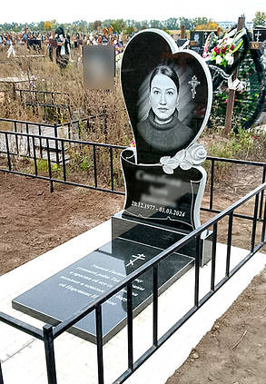Пам'ятник для жінки у вигляді серця Р-98, фото 3