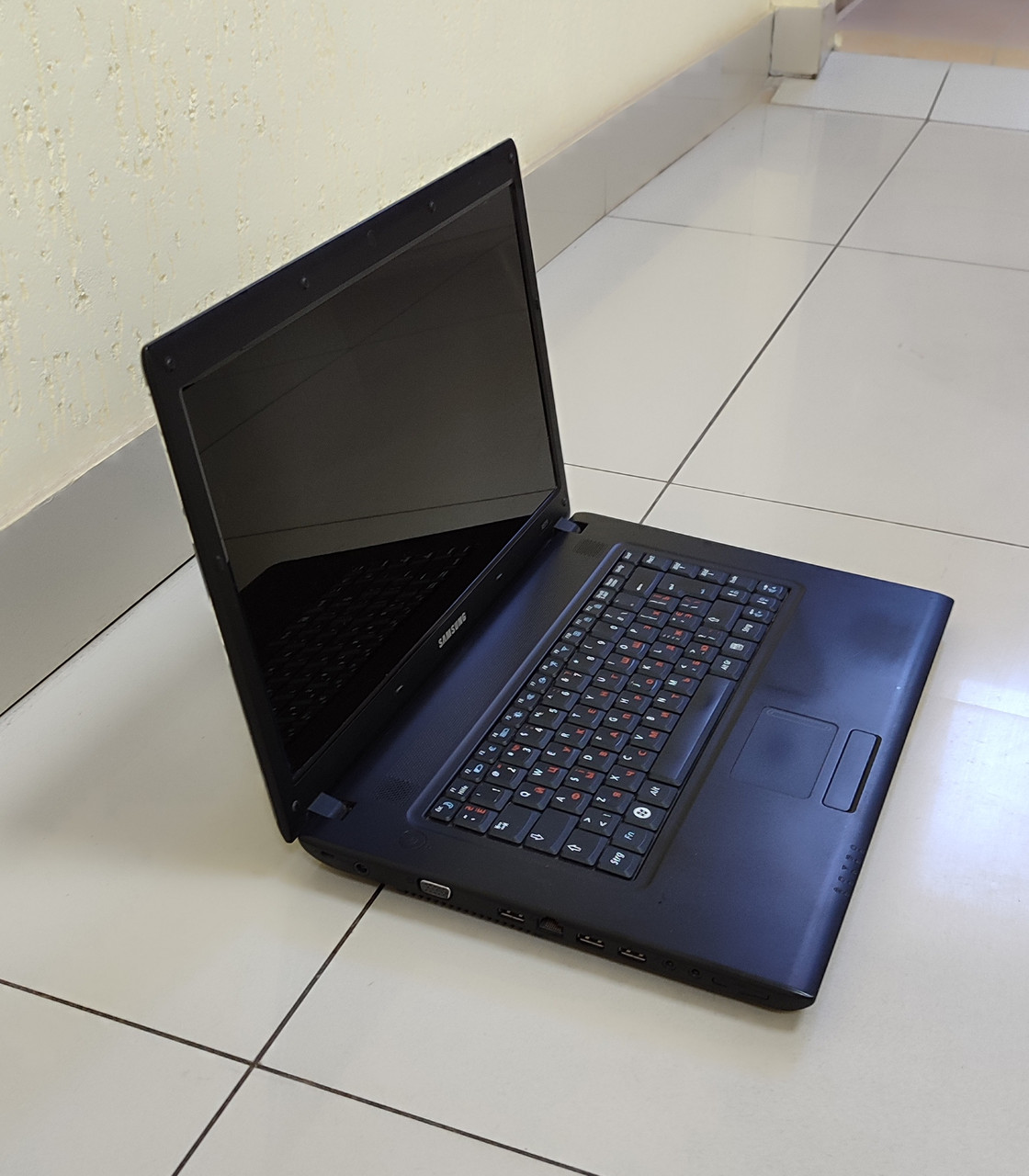 Ноутбук б/в з Німеччини Samsung R519, фото 1