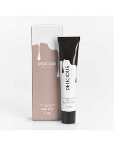 Фарба, пудра і карамель для тіла