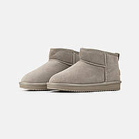 Жіночі коричневі замшеві Уггі UGG ULTRA MINI grey на хутрі