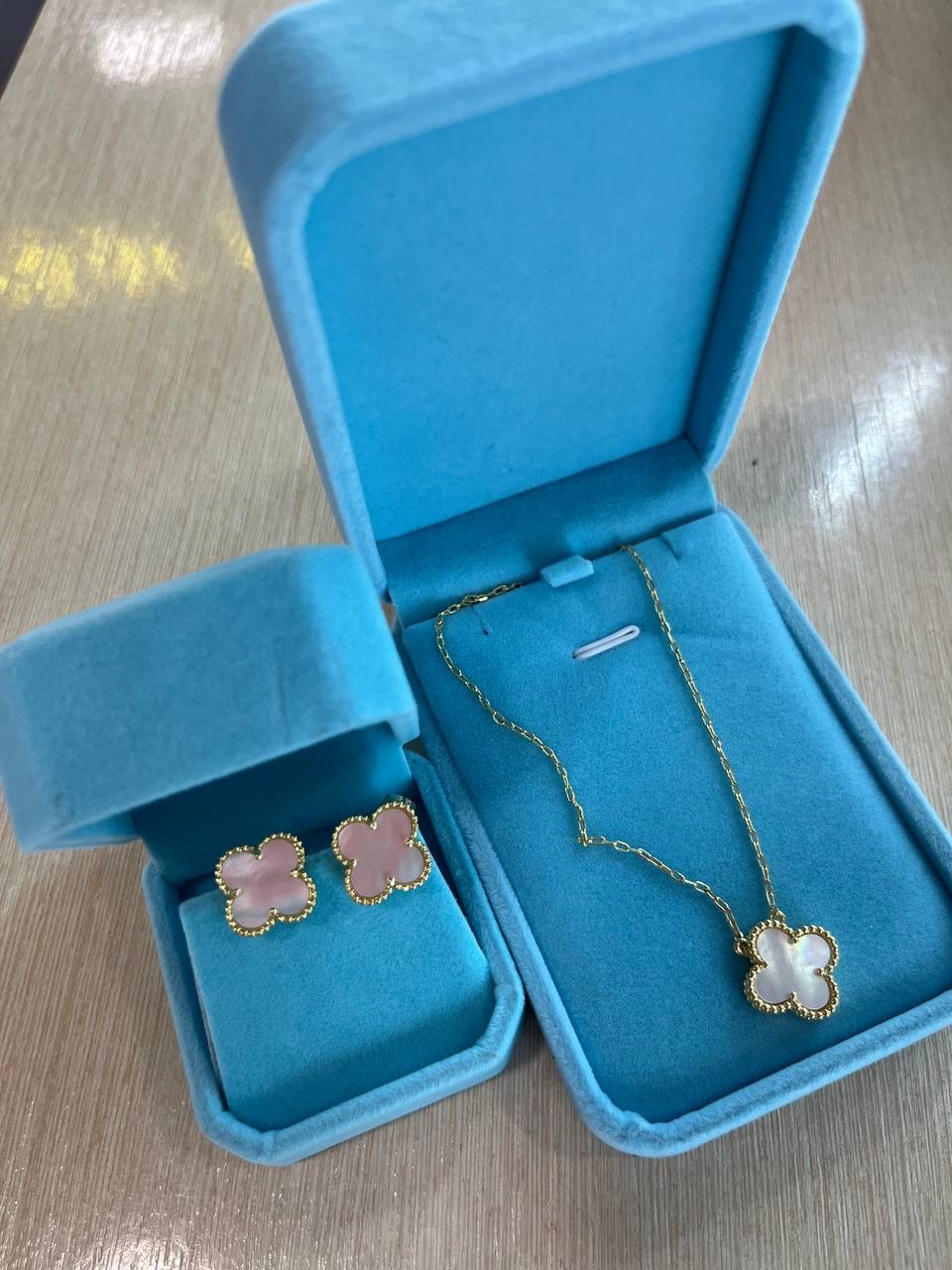 Набір Ван Кліф покриття лимонним золотом красиве пакування для подарунка, фото 1