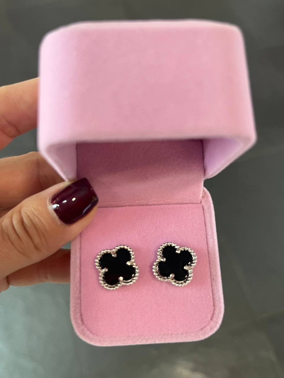 Сережки гвоздики Ван Кліф покриття білим золотом, фото 1