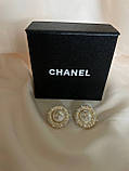 Сережки Шанель гвіздки з дрібними перлинами та цирконами, фото 6