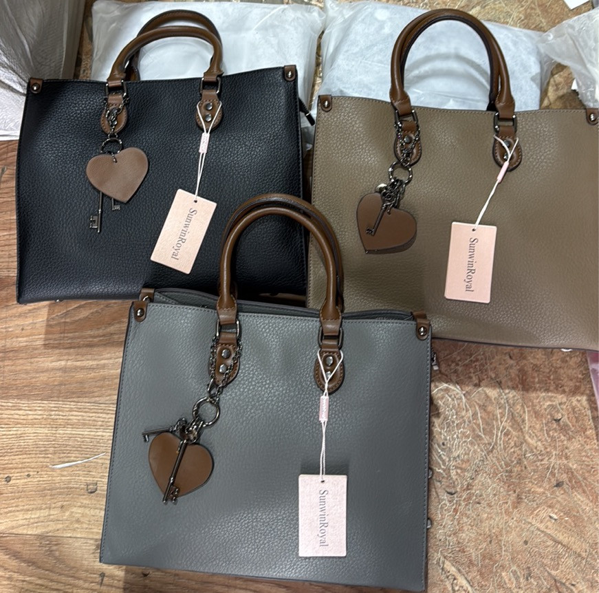 Сумка жіноча прямокутна на змійці зі штучної шкіри в різних кольорах Liza, фото 1