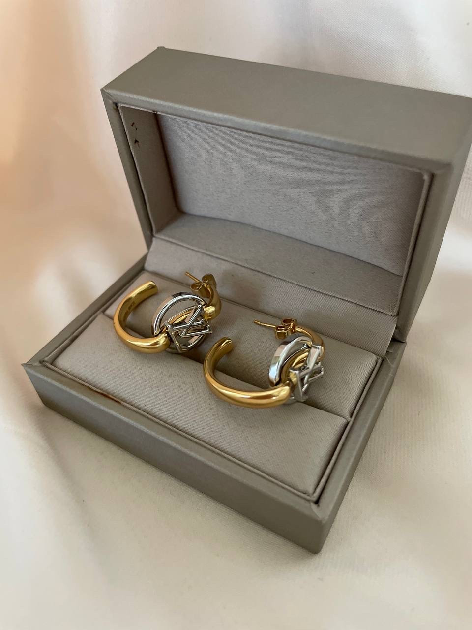 Сережки LV колечки покриття золото 18К, фото 1