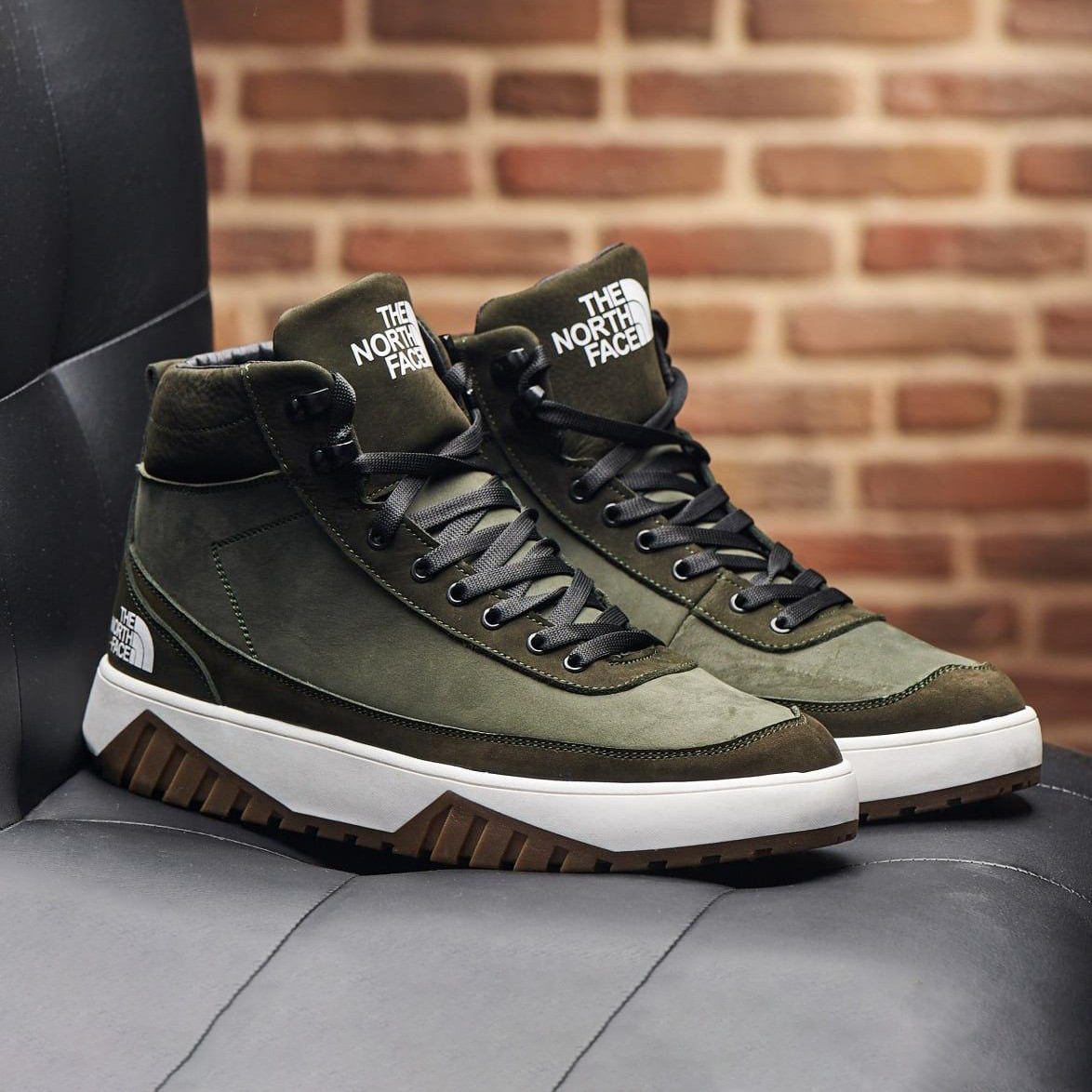 Зимові чоловічі шкіряні черевики, кросівки хакі утеплені з натуральної шкіри на хутрі на зиму для чоловіків, розмір 40-45, фото 1