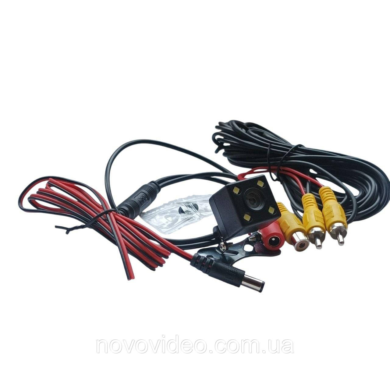 Камера заднього огляду з підсвіткою універсальна 480 ТВЛ (120-140° огляд, IP68, RCA, паркувальні лінії)