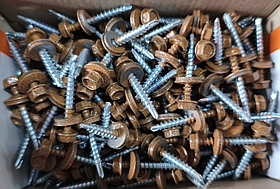 Саморіз покр. для деревини золотий дуб  4,8х35(0001) (250шт)