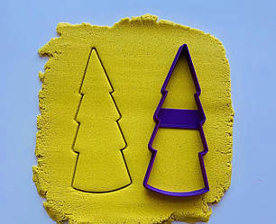 Вирубка для пряника пластикова "Ялинка" 16 см