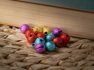 Брязкальце-дзвіночок з блискітками. Колір мікс. 10ммБрязкальце-дзвіночок з блискітками для прикраси сувенірів і виробів мікс різно