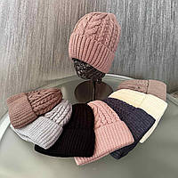 Шапки жіночі, на флісі (56-58р універсальний) купити гуртом від складу 7 км Одеса