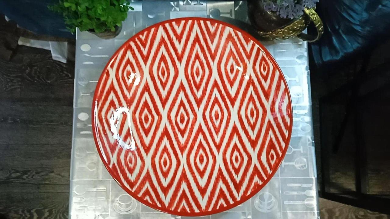Ляган – велика керамічна тарілка ручної роботи, Ріштан, діаметр 42 см, з візерунком атлас, червоного кольору, фото 1