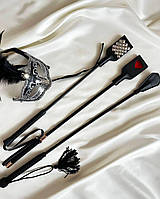 Стильний BDSM-ск із декором, чорний