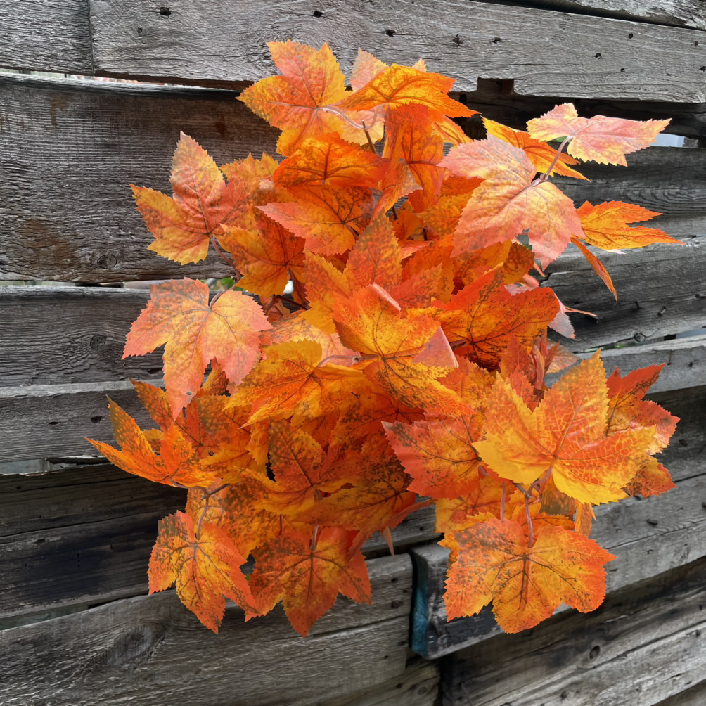 Штучне листя гілка клена 65 см крупні листя люкс, фото 1