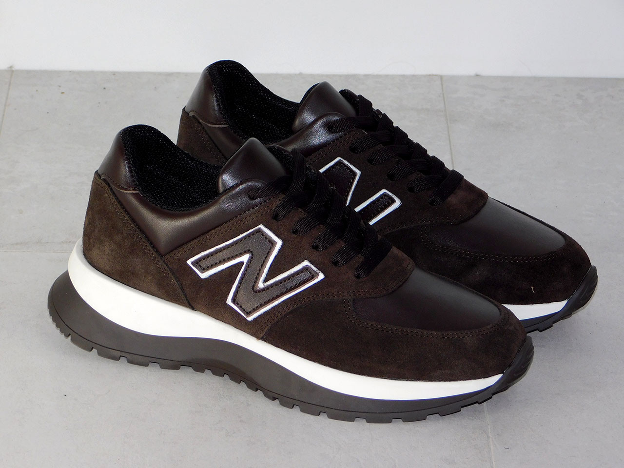 Кросівки жіночі шкіряні з замшою коричневі 37р, фото 1