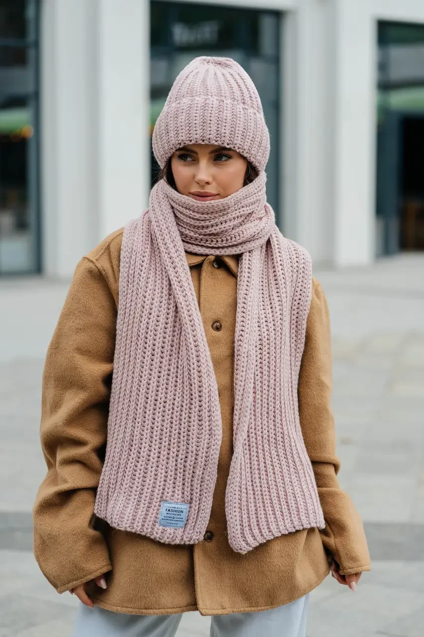 В'язаний теплий зимовий комплект Ulyana, шапка + шарф, пудра, фото 1