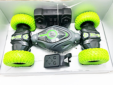 Машина на радіокеруванні 3688 G 137 A підсвічування звук обертається на 360° 2 пульти на руку і пульт в коробці Зелений, фото 5