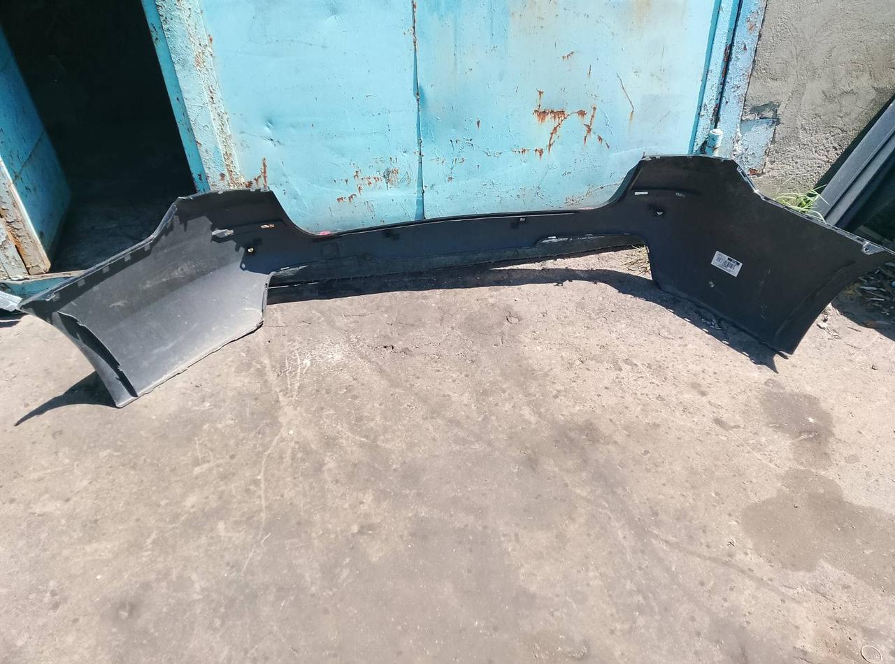 Вітаю зацікавлених на авто розборці Чемпіон !!!<br />
 Предметом оголошення є&nbsp;Бампер Задній Bmw F10 F11 Універсал 51128049279<br />
 Фактичний стан на фото. Гарантія 14 днів на встановлення та перевірку<br />
 Висилаємо по всій Україні по передоплаті на транспортні витрати!<br />
 Наявність та асортимент на складі постійно змінюються.<br />
 Точні деталі уточняйте по телефону +380973363743 — фото 3