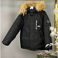 Непродувна куртка зима 8 9 10 11 років тепла чорного кольору з принтом хлопчику, дитячі зимові курточки плащівка на утеплювачі