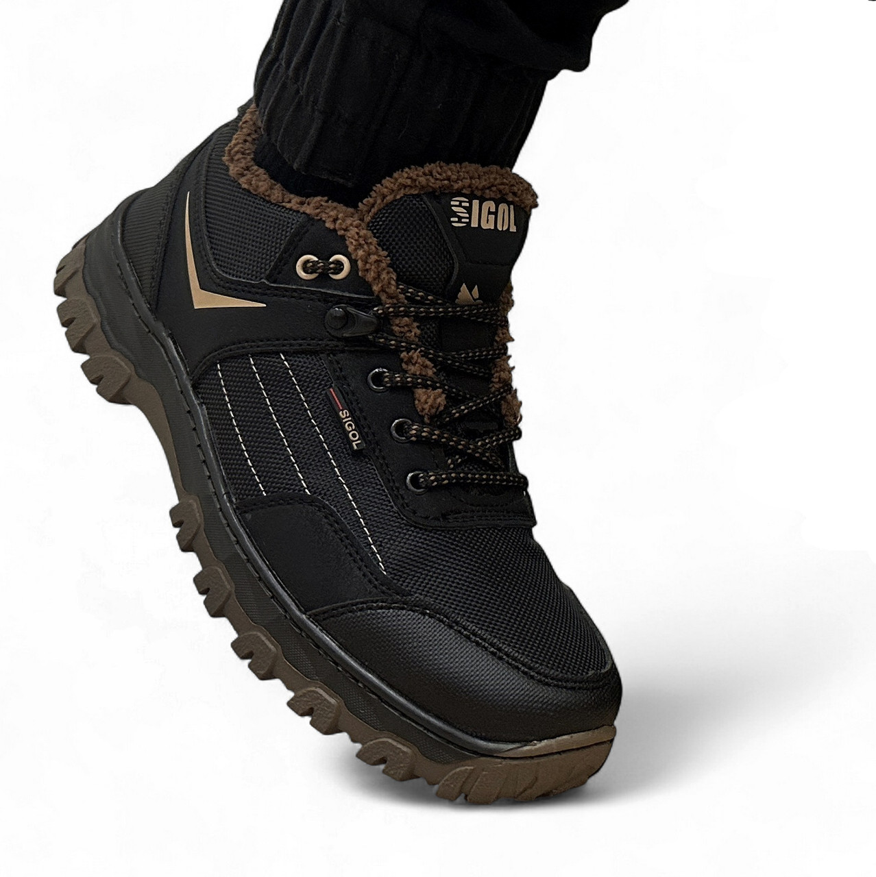 Кросівки чоловічі зимові з хутром протекторні чорні з коричневим (Сгб-15-3), фото 1