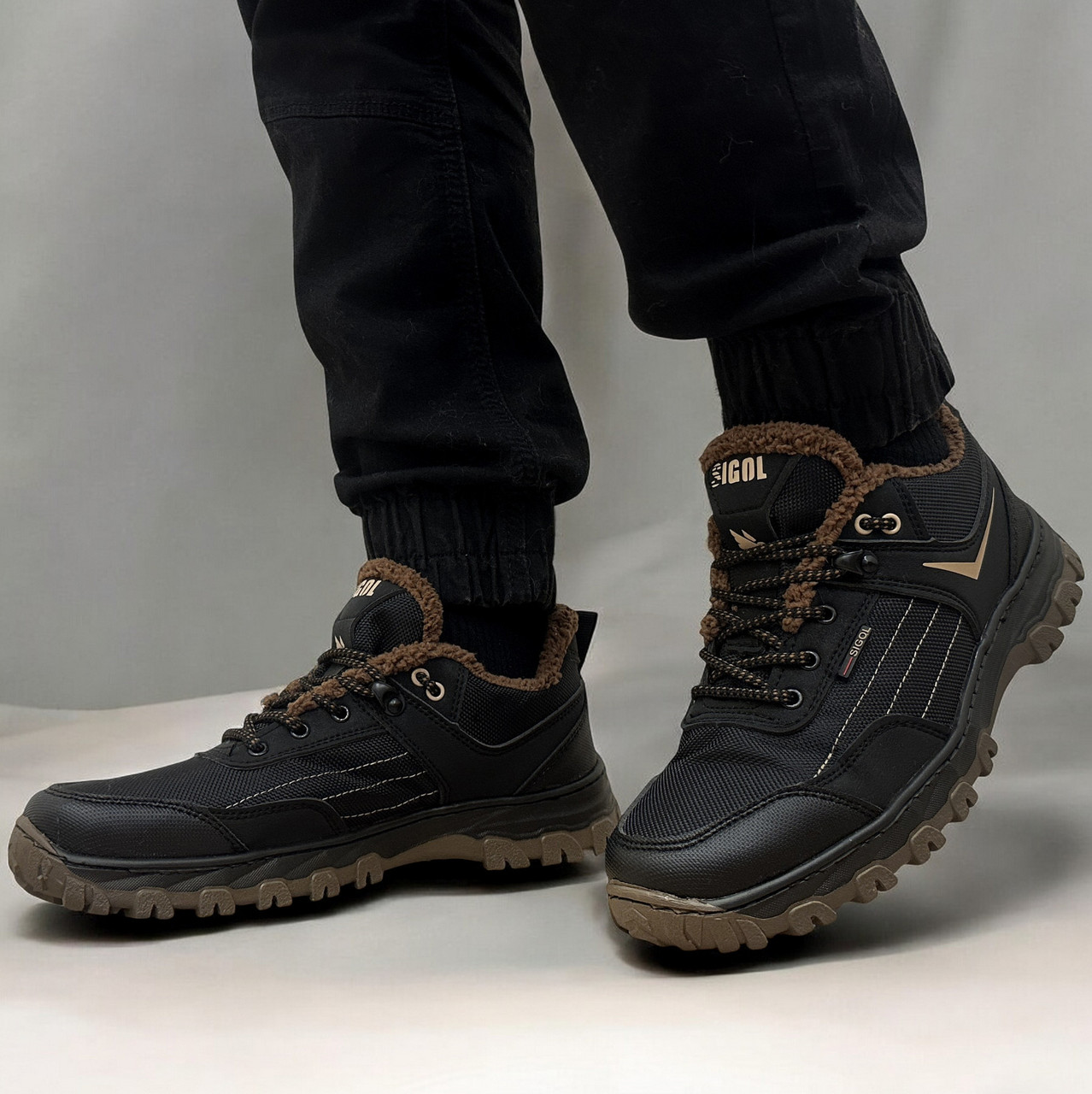 Кросівки чоловічі зимові з хутром чорні з коричневим (Сгб-15-3), фото 1