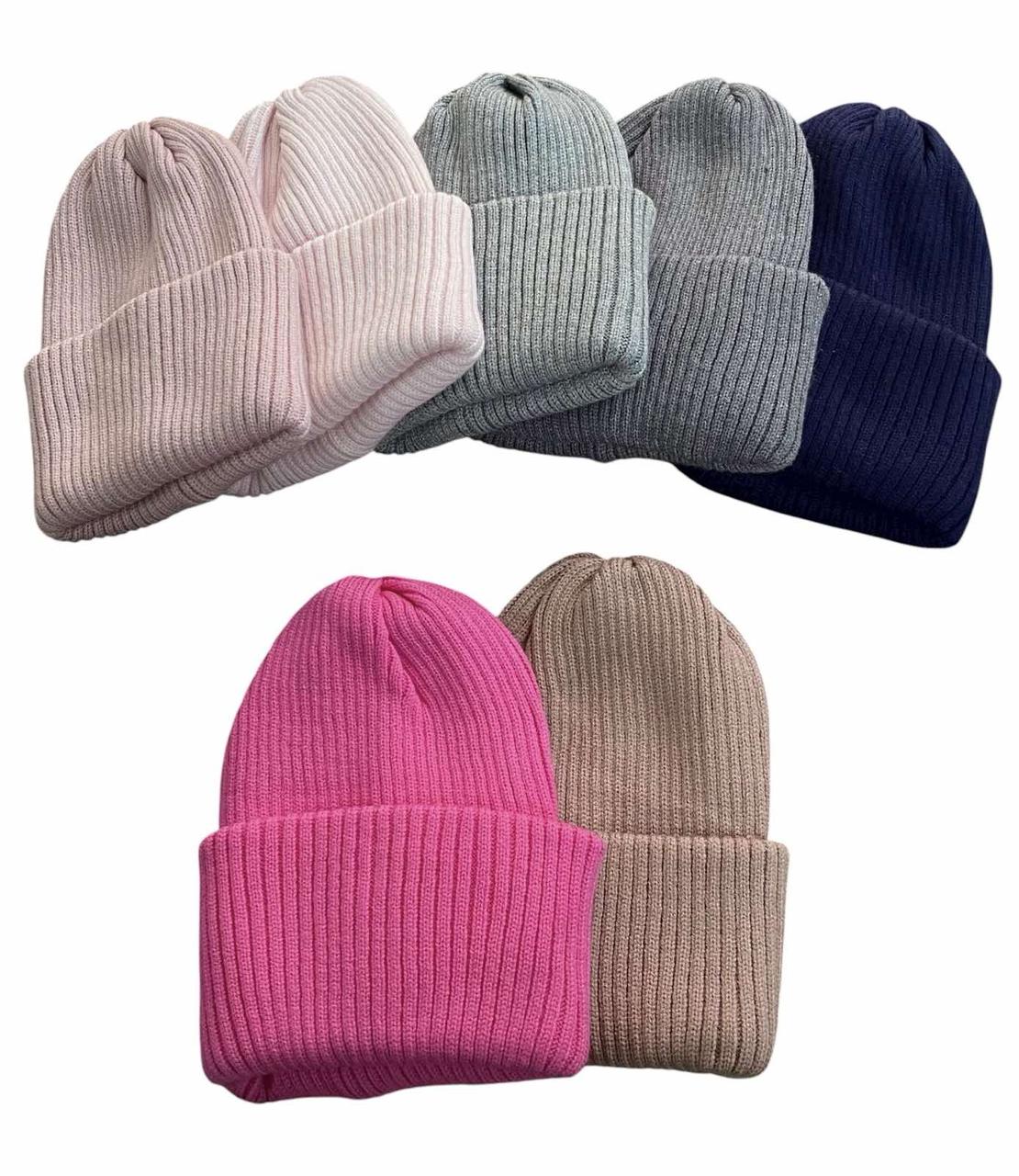 Шапка для дівчинки подвійна в'язка