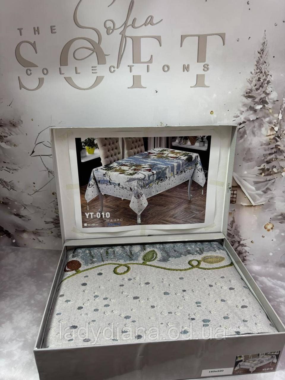 Скатертина новорічна гобеленова Verolli в коробці 160*220 см прямокутна Туреччина, фото 1