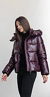 Куртка жіноча коротка з капюшоном
