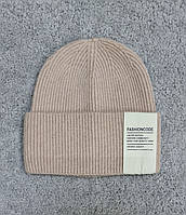 Шапка жіноча однотонна класична