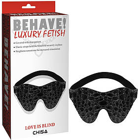 Маска на очі шкірозамінник Chisa Behave, зі зміїним тисненням, чорна