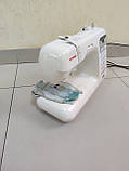 Японська електронна швейна машина Janome DC4030 із Німеччини з гарантією, фото 3