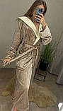 Теплий жіночий бежевий халат з вушками , короткий жіночий махровий халат, фото 8