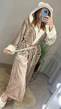 Теплий жіночий бежевий халат з вушками , короткий жіночий махровий халат, фото 9