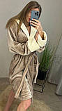 Теплий жіночий бежевий халат з вушками , короткий жіночий махровий халат, фото 7