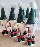 Новорічний яскравий декоративний ельф гном 75-80 см на довгих смугастих ніжках,  різдвяний український інтер'єрний гном, фото 8