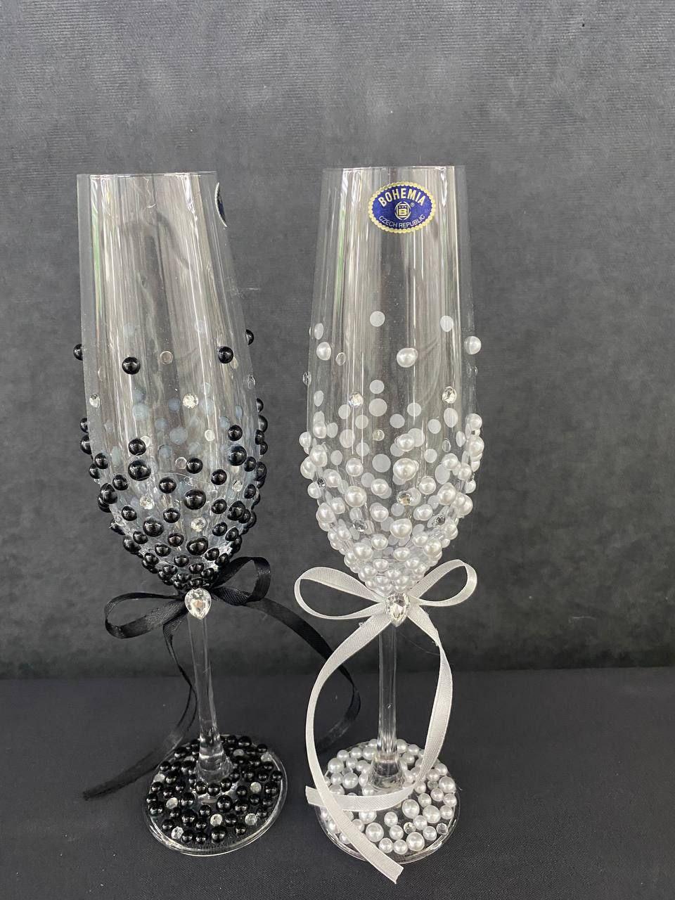 Весільні келихи Bohemia 2 шт Скляні келихи весільні Келихи для молодят, фото 1