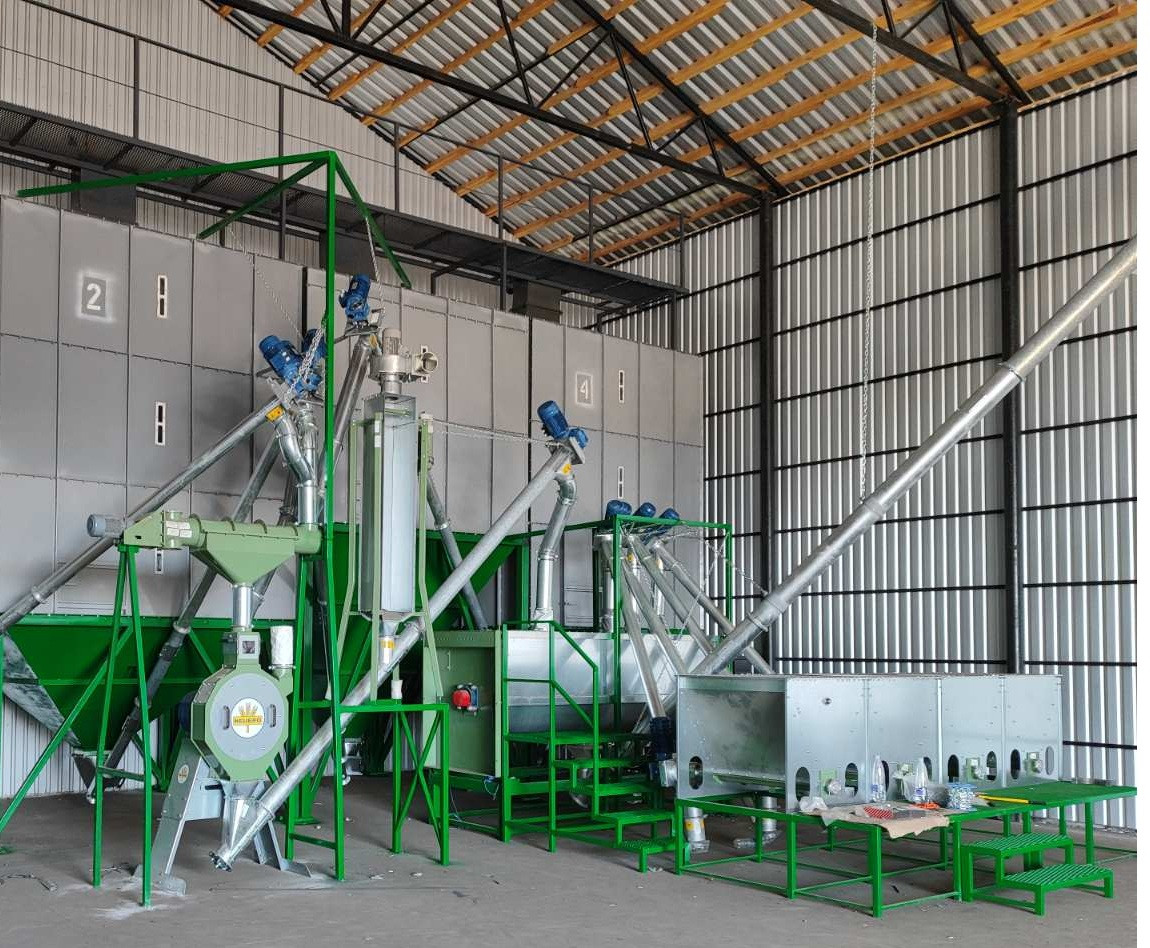 Горизонтальний змішувач комбікорму NHM 2550, фото 1