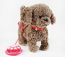 Інтерактивна м’яка іграшка M 49124 — песик на повідку, який гавкає, співає англійською та виляє хвостиком