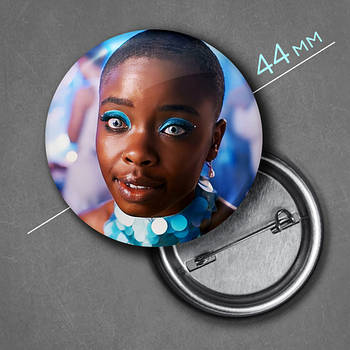 "Бянка Барклі (Венздей / Wednesday)" значок круглий на булавці Ø44 мм