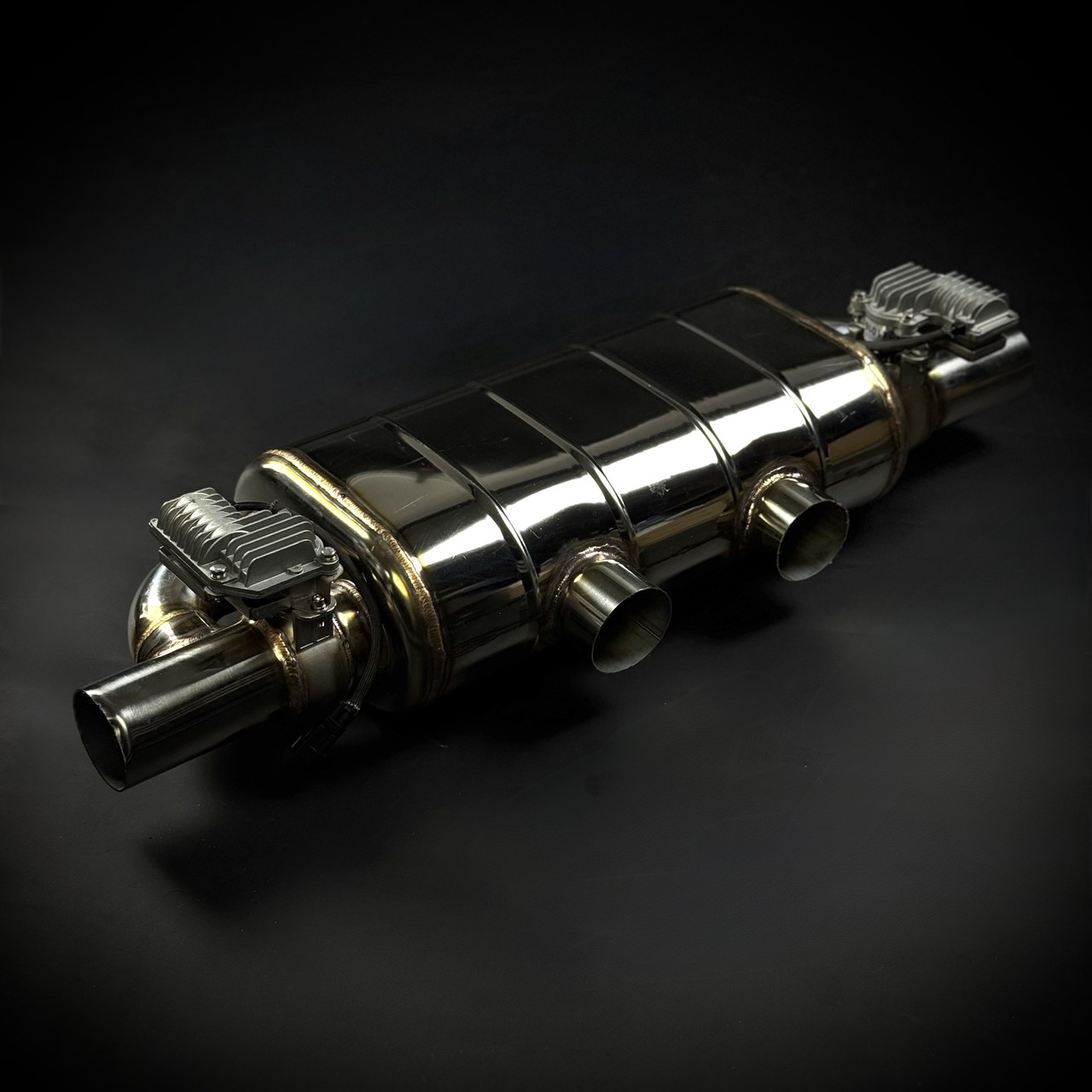 Глушник керований 074 L430 мм, вхід 63,5 мм, вихід 63,5 мм, AISI 304