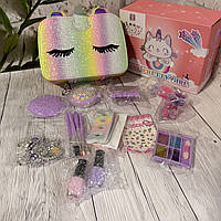 Детский набор косметики для девочек с лаками тенями помадой аксессуарами в сумочке стильный подарок