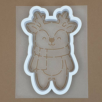 Набір вирубування з трафаретом Оленя в шарфу 12.5 см