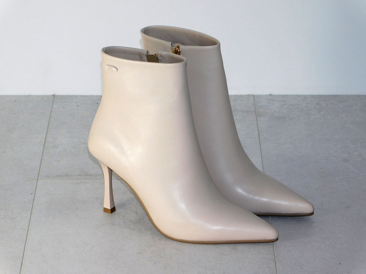 Ботильйони на шпильці демісезон еко шкіра бежеві, фото 1