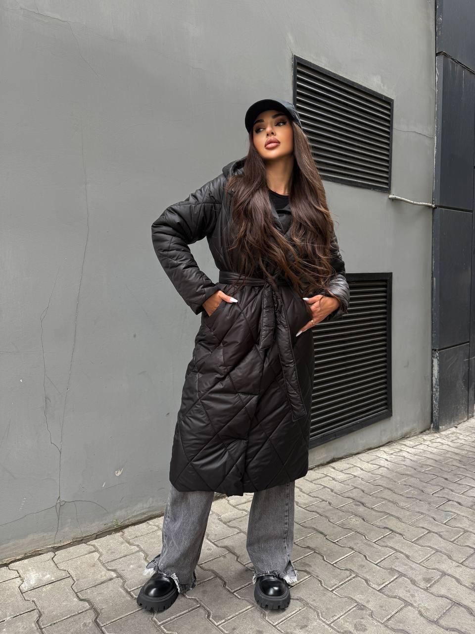Стильне зимове жіноче стьобане пальто (Розмір S(42-44), M(46), L (48), XL(50)), Чорне