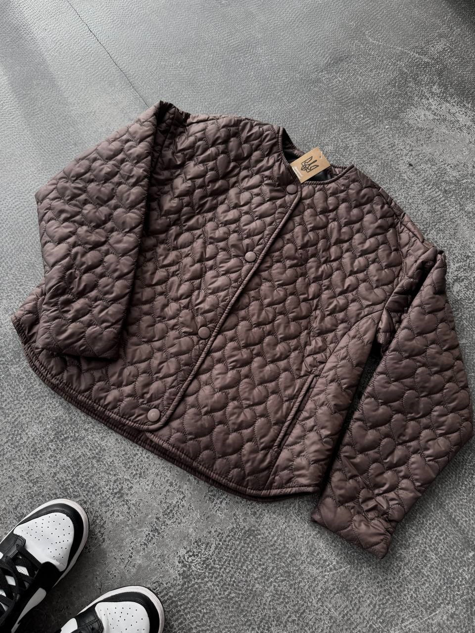 Стьобана жіноча куртка оверсайз з плащівки на силиконі весна-осінь шоколад, фото 1