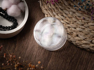 Баночка пластикова для крему. 67x34мм