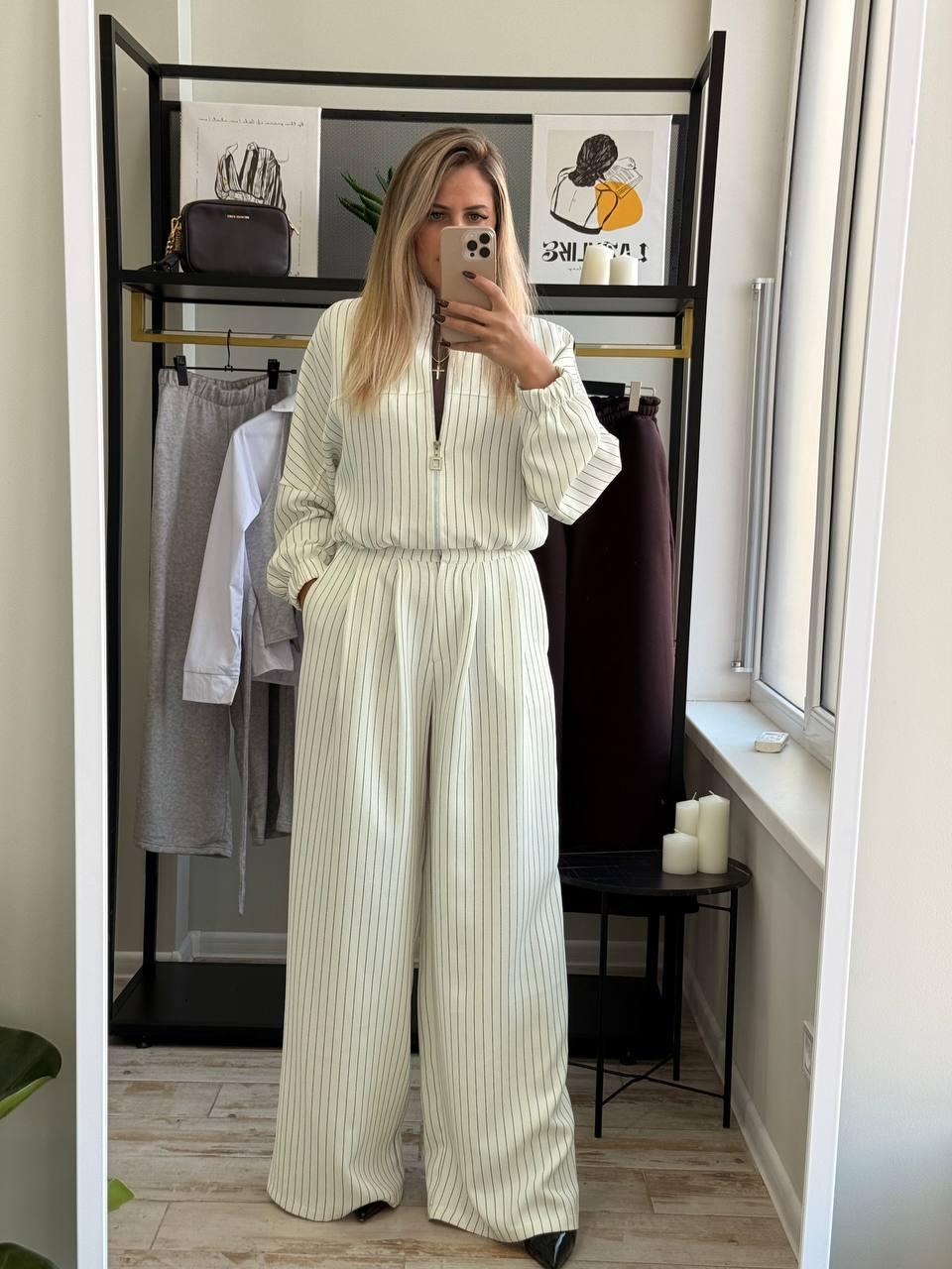 Жіночий костюм з тіару стильний та комфортний Модель: 1554-1533, фото 1